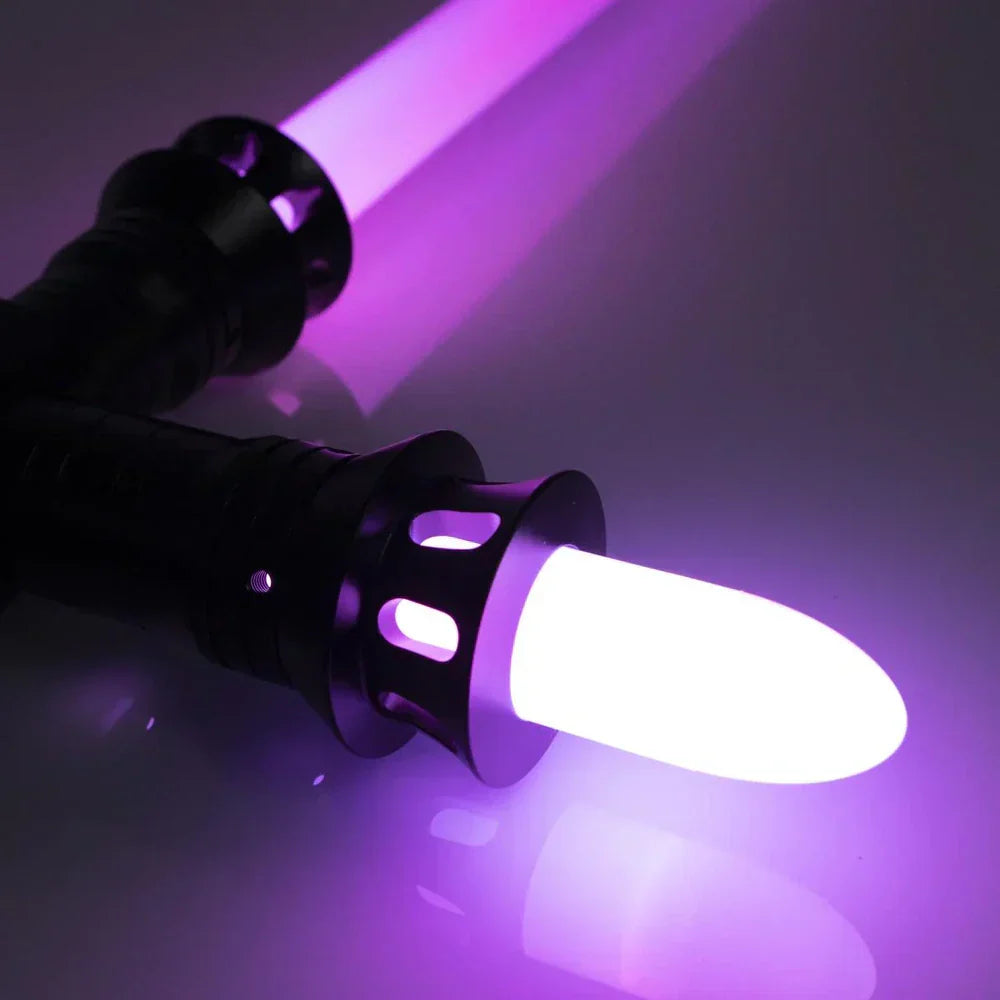 Sabre laser Golem
