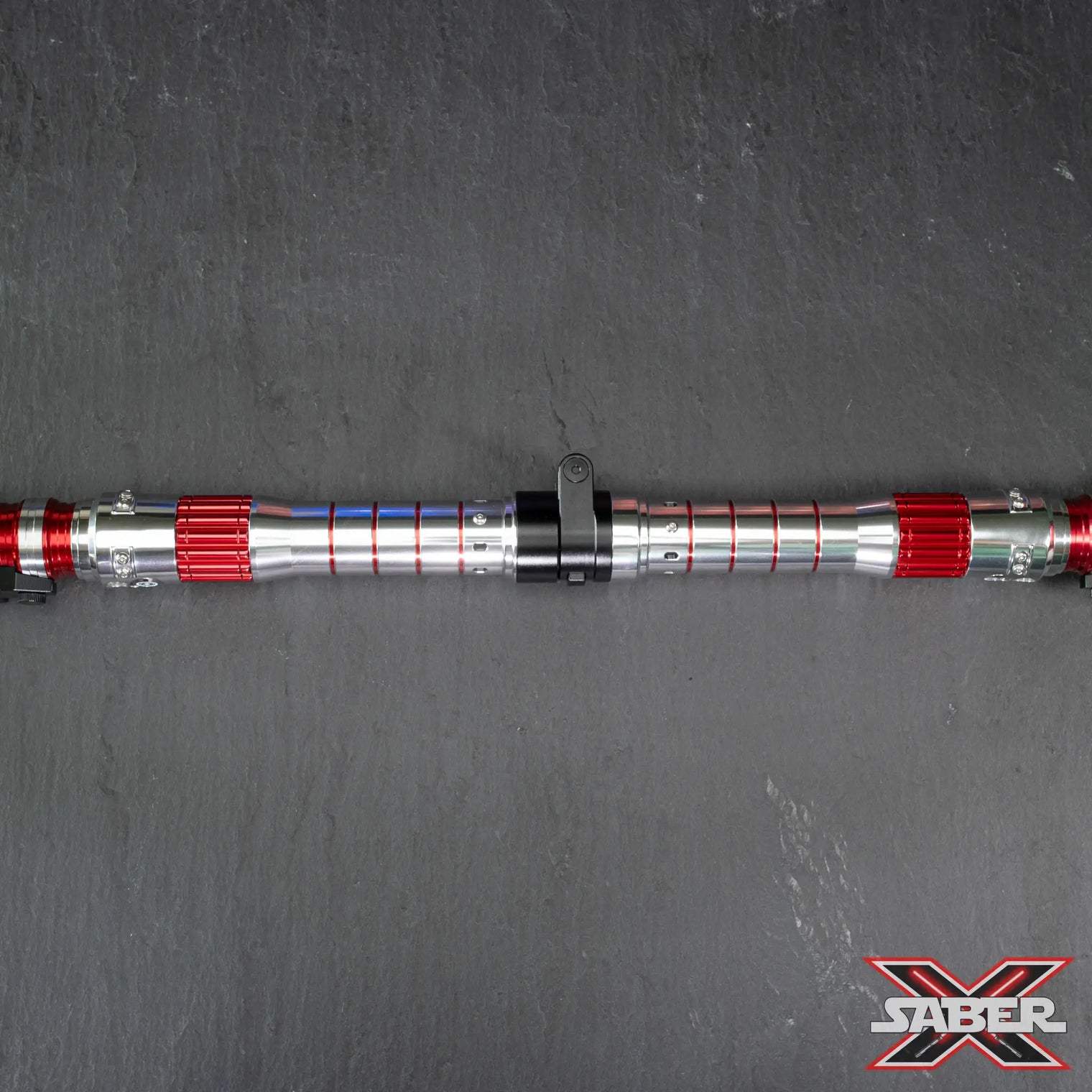 Sabre laser de l'impératrice sombre