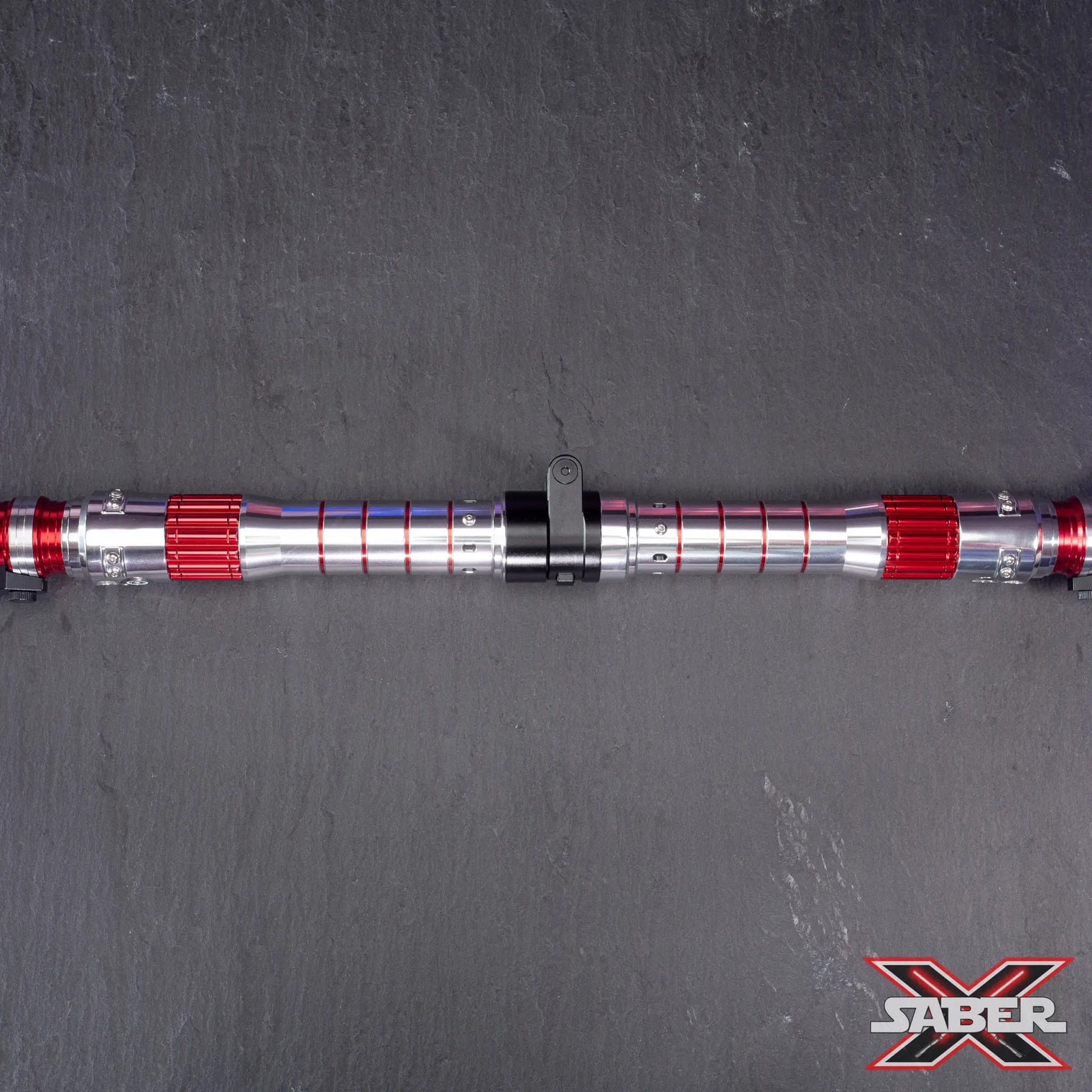 Sabre laser de l'impératrice sombre