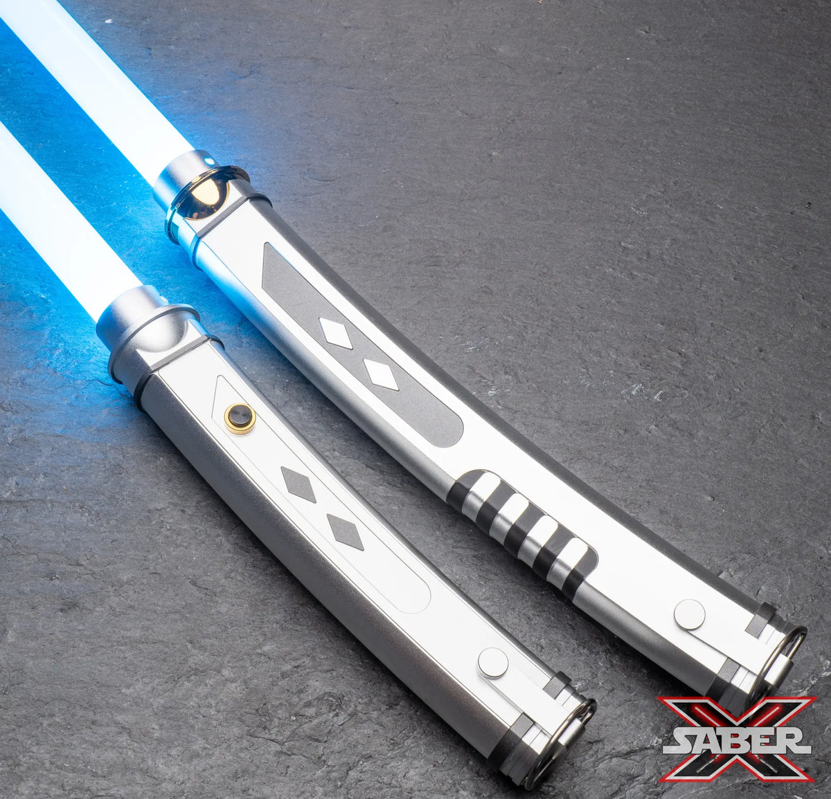 Fulcrum Curved Lightsaber Set